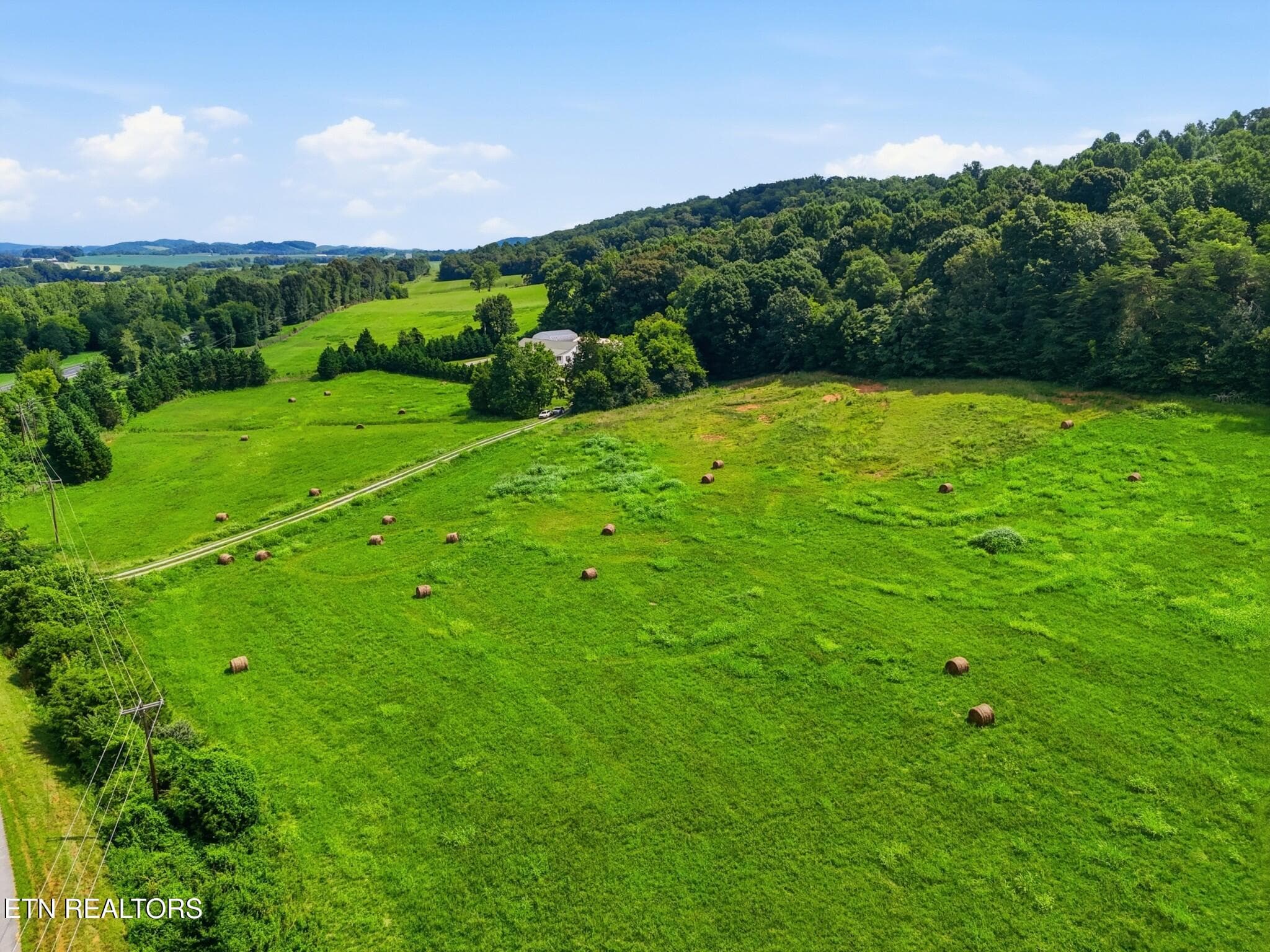 3301939-5 - 1700 Cedar Valley Rd, Sweetwater, TN 37874