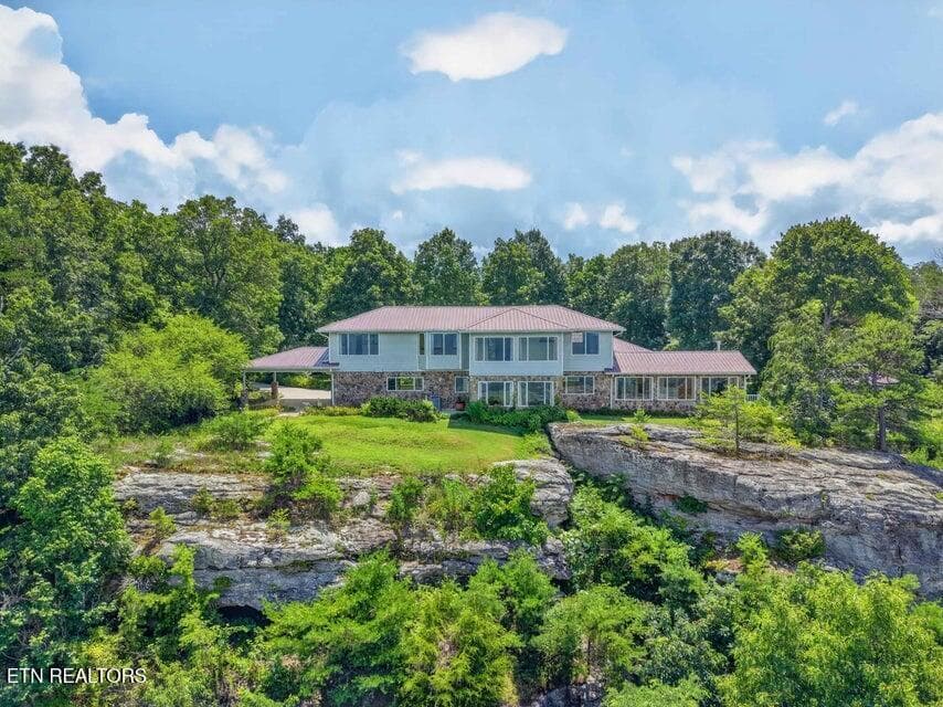 3 - 1981 Porch Rock Rd, Pikeville, TN 37367