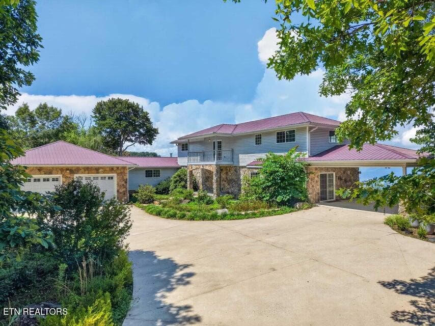 11 - 1981 Porch Rock Rd, Pikeville, TN 37367