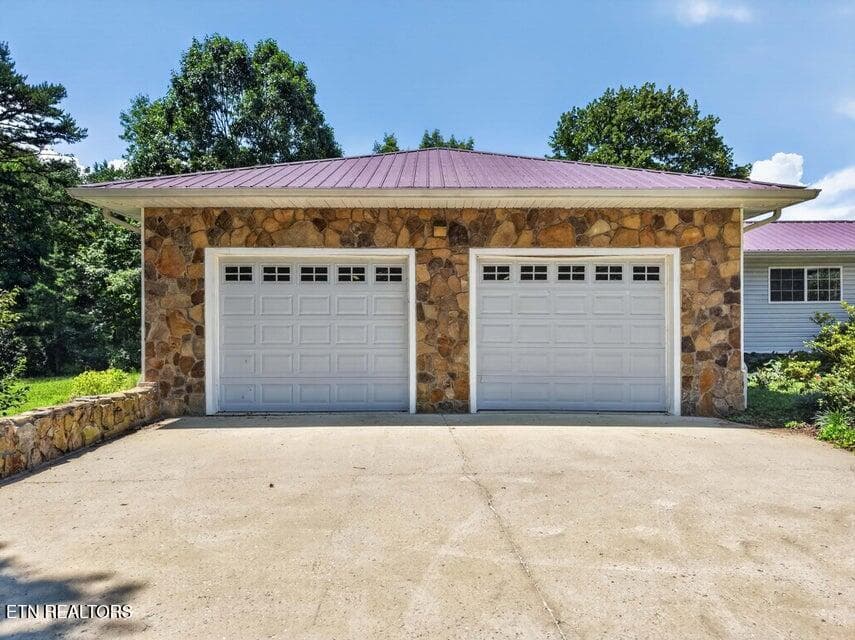 12 - 1981 Porch Rock Rd, Pikeville, TN 37367