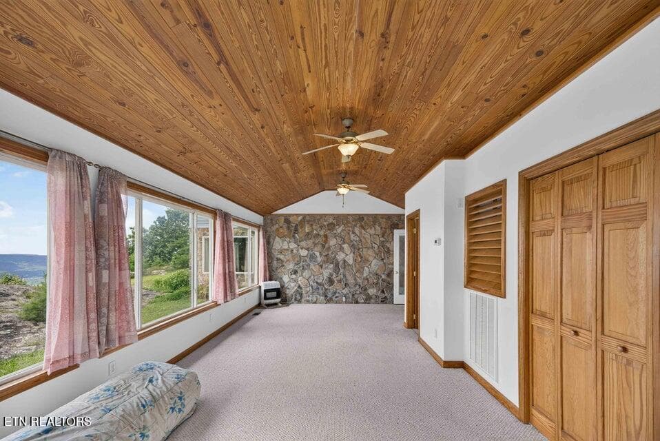 32 - 1981 Porch Rock Rd, Pikeville, TN 37367