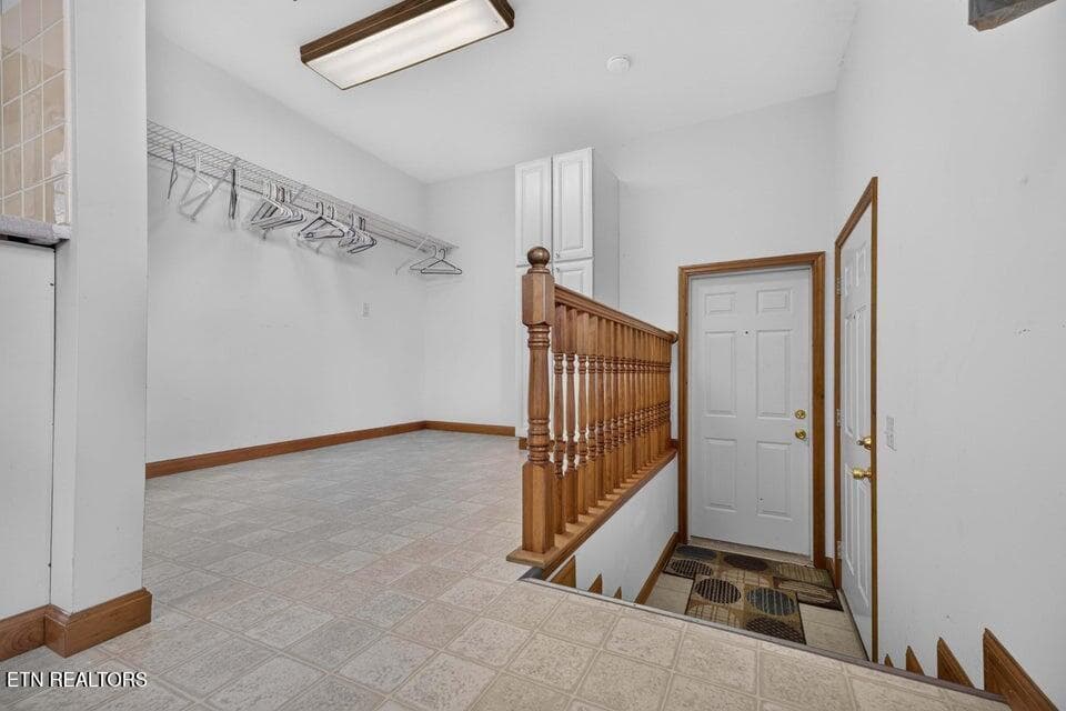 41 - 1981 Porch Rock Rd, Pikeville, TN 37367