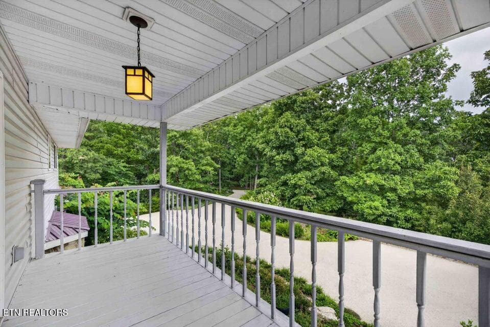 53.2 - 1981 Porch Rock Rd, Pikeville, TN 37367