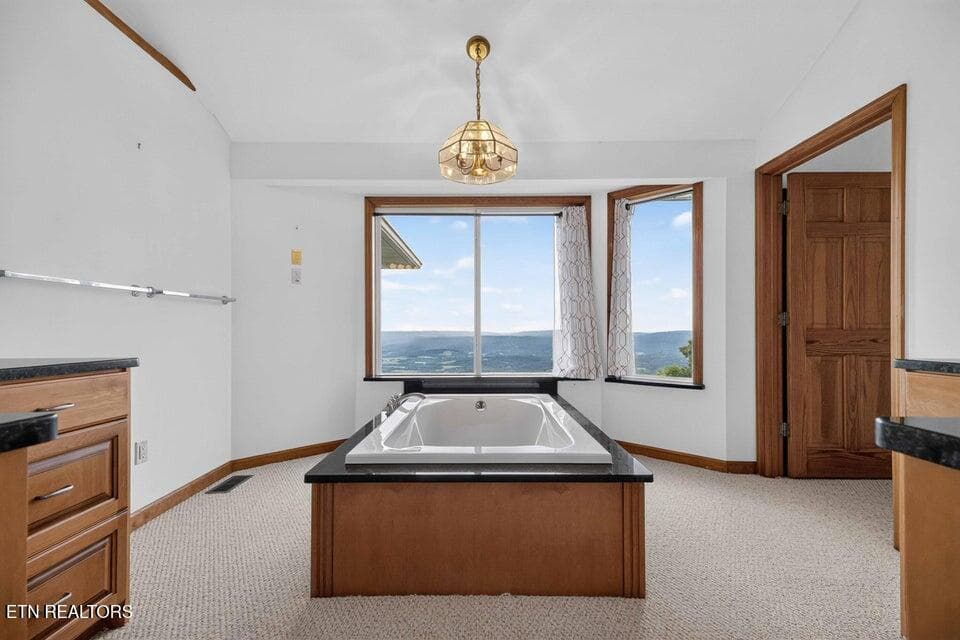 57 - 1981 Porch Rock Rd, Pikeville, TN 37367