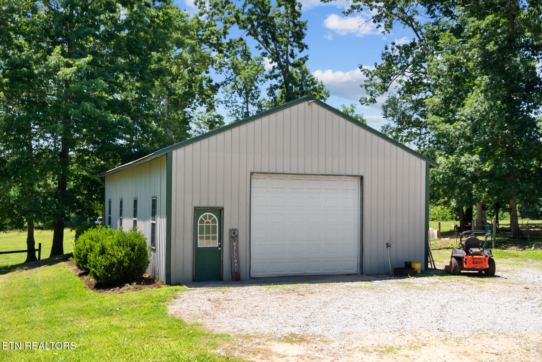 DSC03182 - 5171 Wilder 4ac Rd, Grimsley, TN 38565