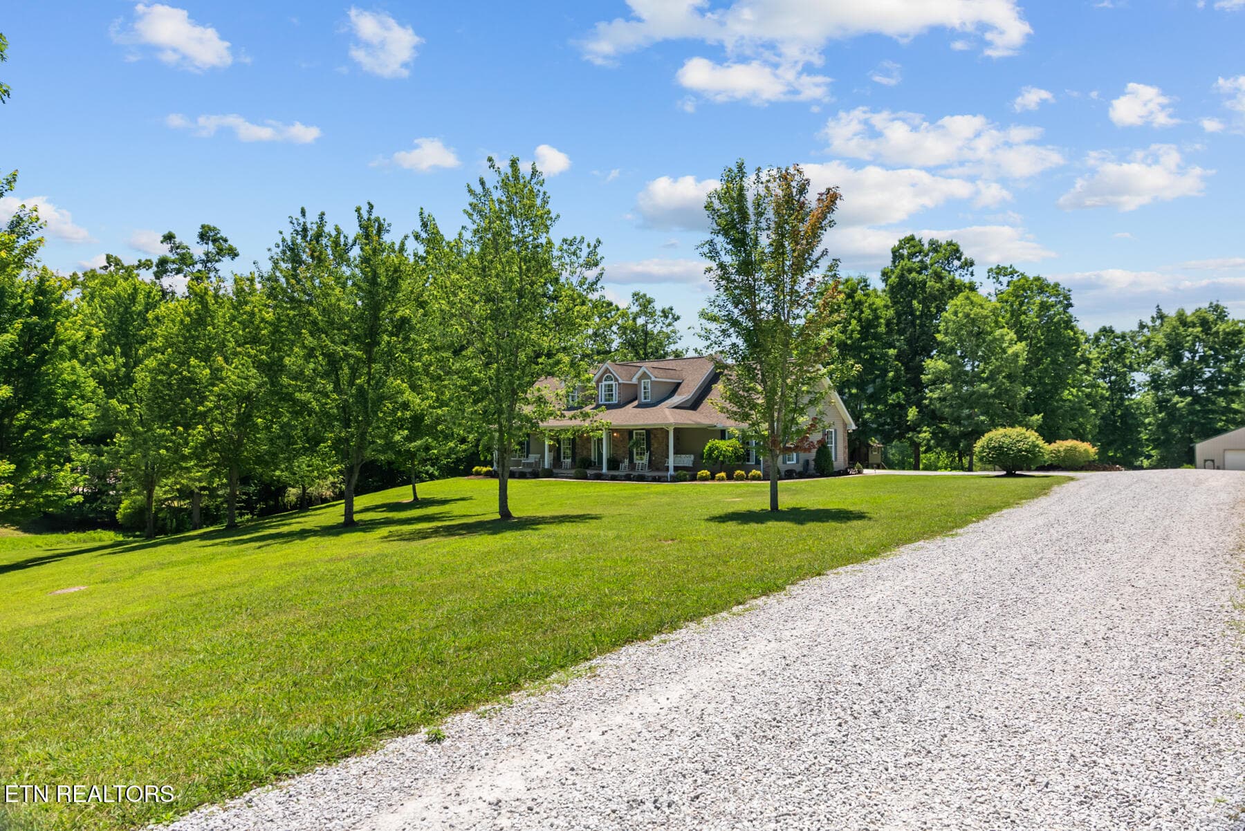 DSC03166 - 5171 Wilder 4ac Rd, Grimsley, TN 38565