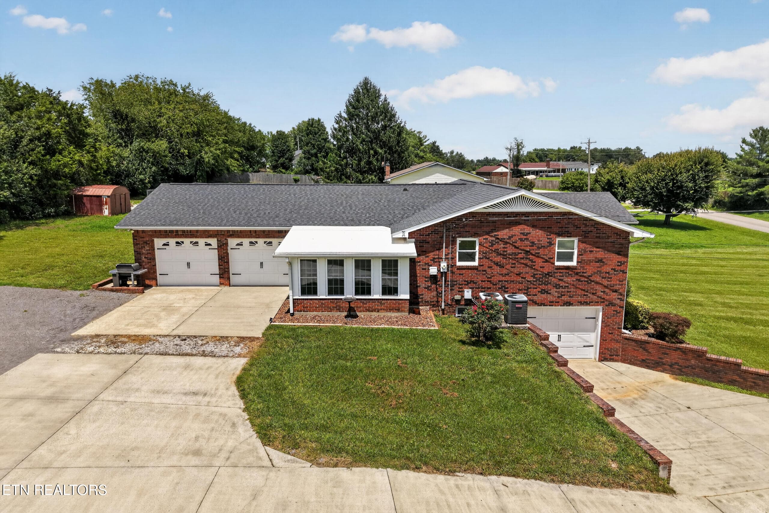 DJI_20260716023306_0063_D - 225 West Gate Drive, Baxter, TN 38544, Baxter