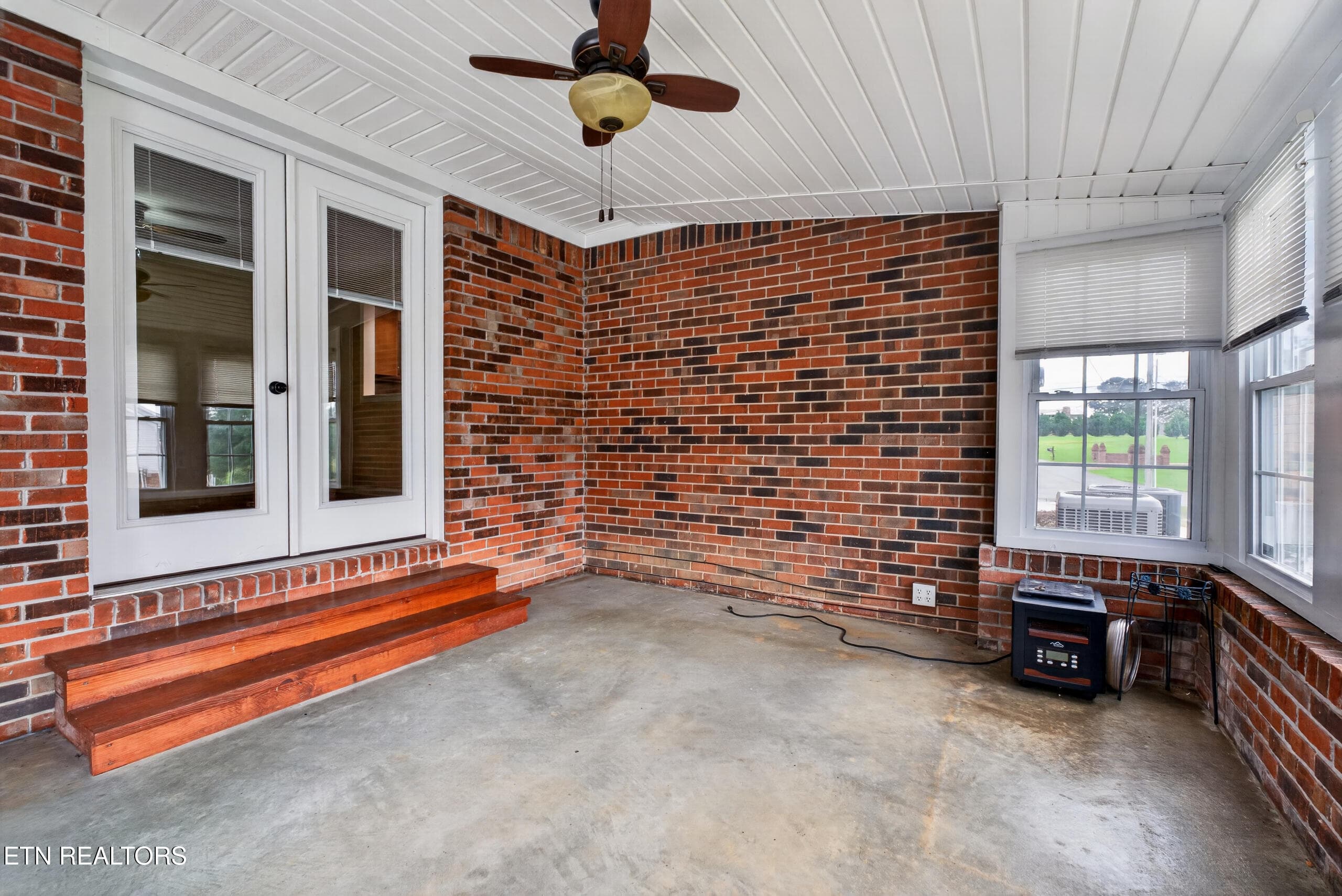 DSC01747 - 225 West Gate Drive, Baxter, TN 38544, Baxter