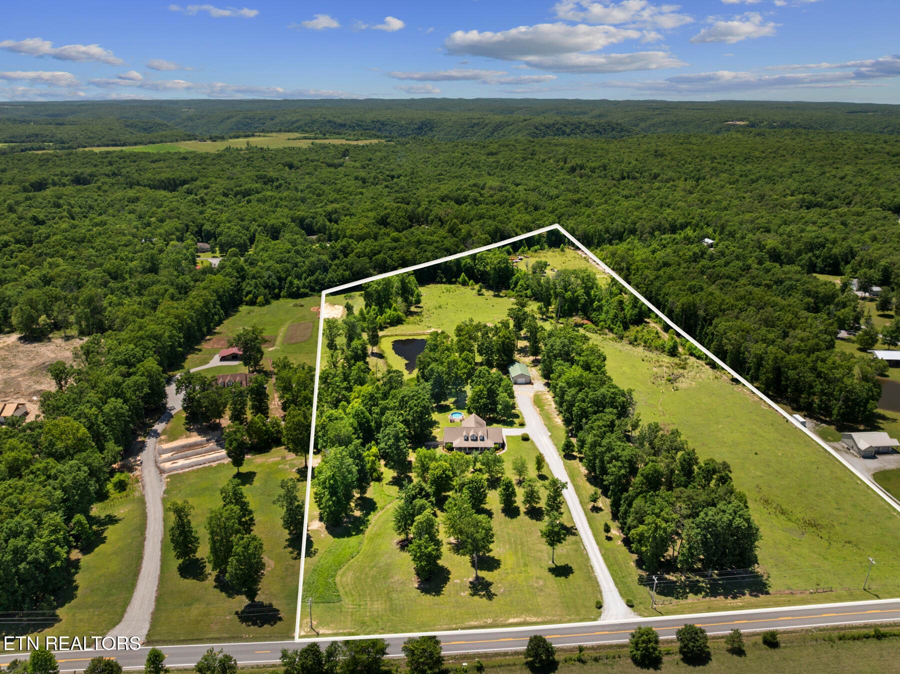 DJI_20260620135936_0591_2D - 5171 Wilder Rd. 20.98ac Rd, Grimsley, TN 38565