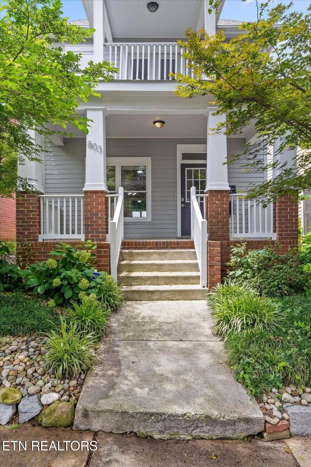 803 Fairview Ave, Chattanooga, TN 37403