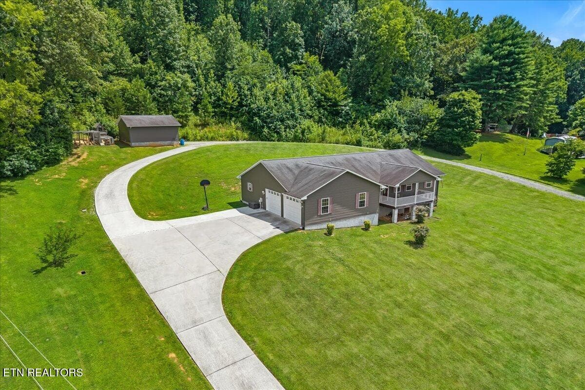 30-251 Cr 67-53 - 251 County Road 67, Riceville, TN 37370