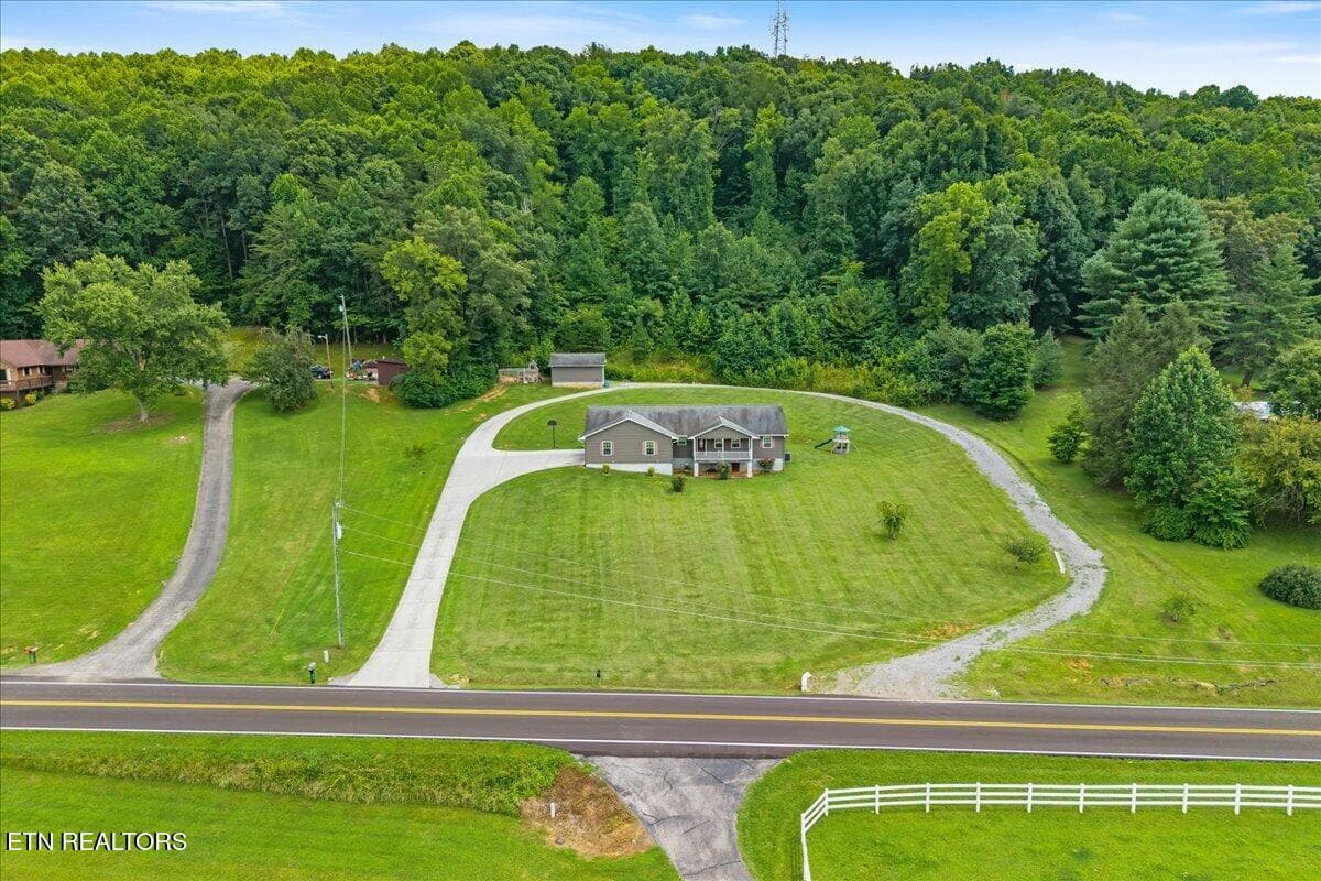 27-251 Cr 67-48 - 251 County Road 67, Riceville, TN 37370