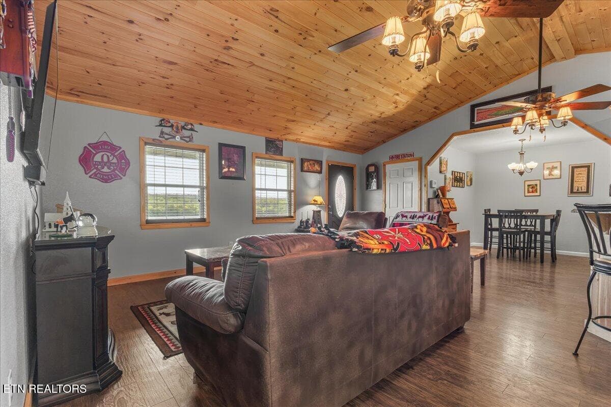 05-251 Cr 67-26 - 251 County Road 67, Riceville, TN 37370