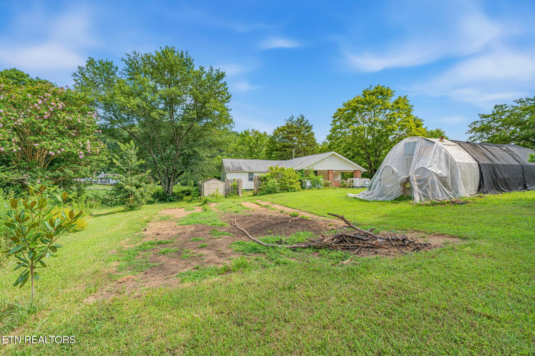 5-web-or-mls-231 Wright Road-4 - 231 Wright Rd, Oliver Springs, TN 37840, Oliver Springs