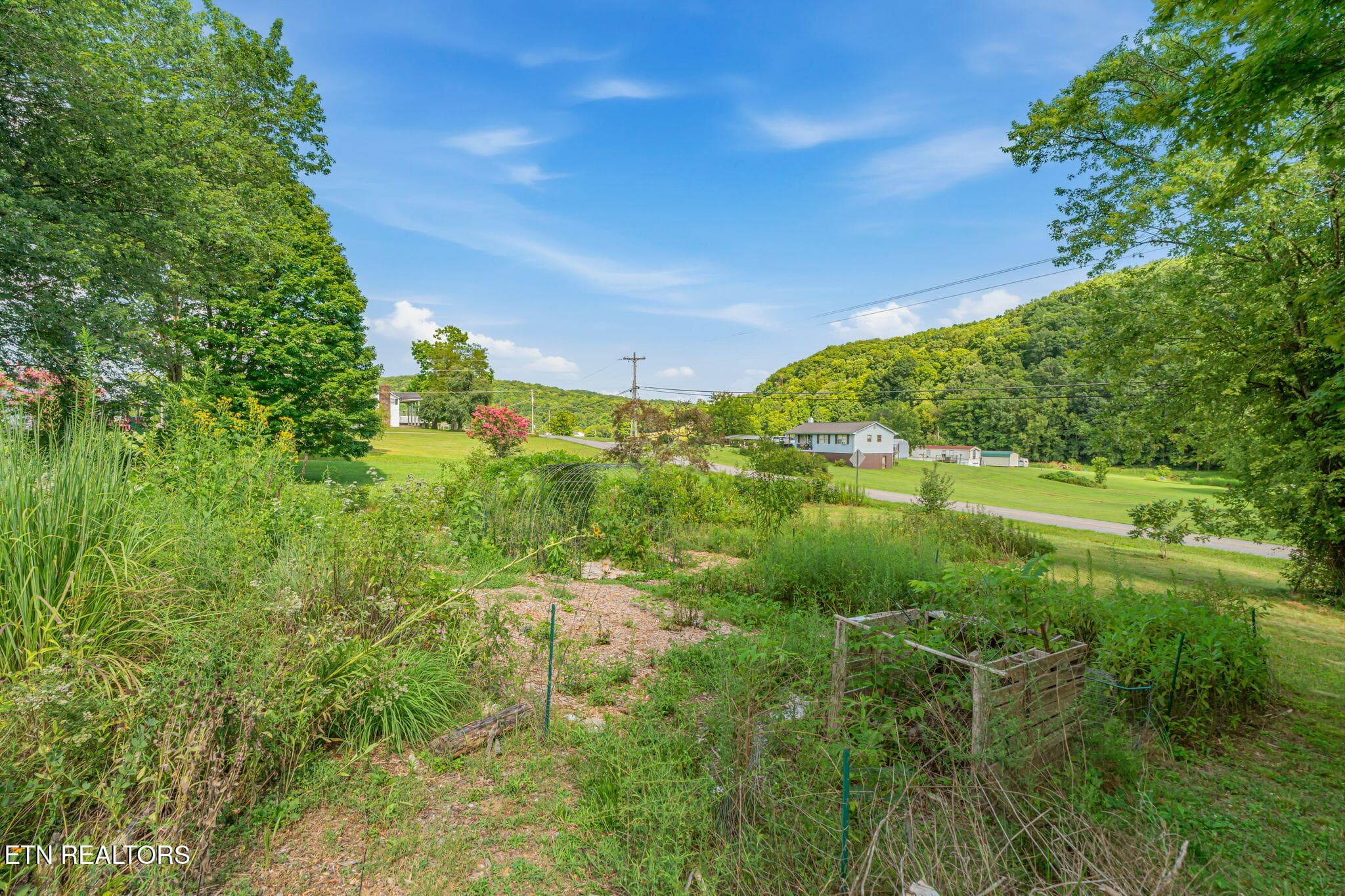 17-web-or-mls-231 Wright Road-17 - 231 Wright Rd, Oliver Springs, TN 37840, Oliver Springs