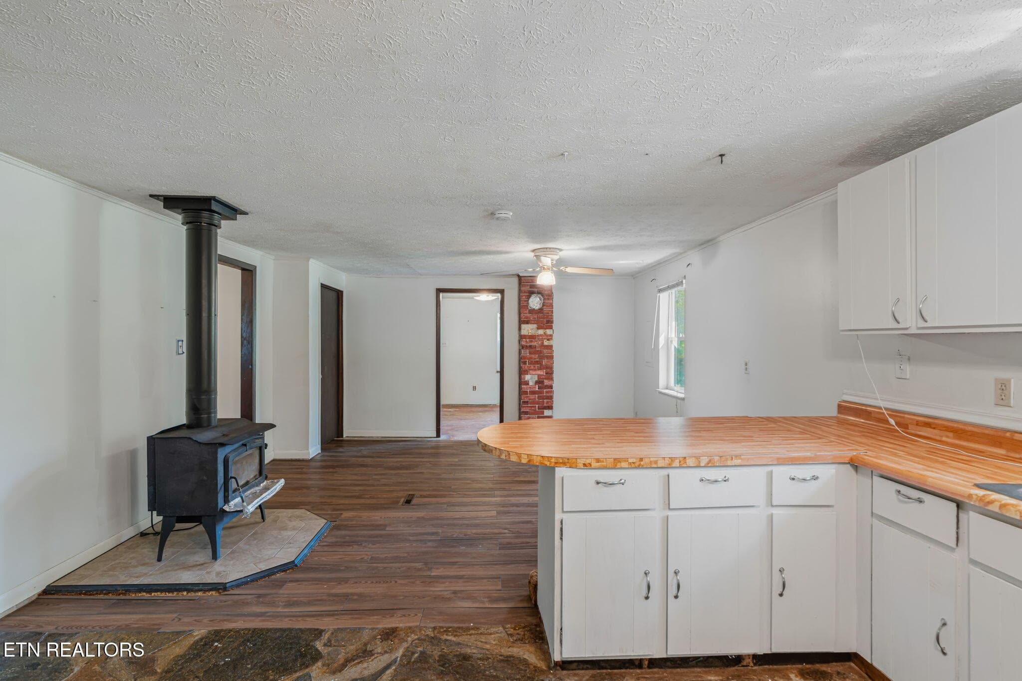20-web-or-mls-231 Wright Road-21 - 231 Wright Rd, Oliver Springs, TN 37840, Oliver Springs