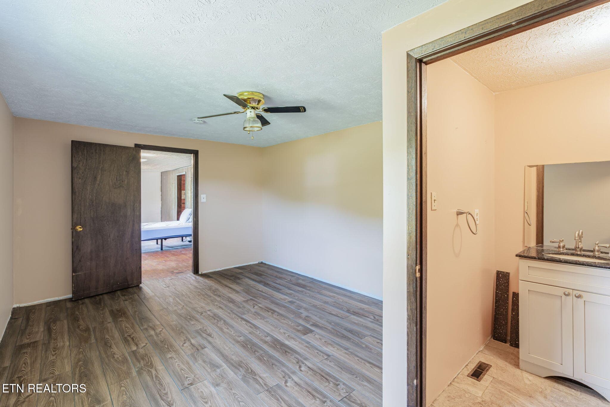 30-web-or-mls-231 Wright Road-31 - 231 Wright Rd, Oliver Springs, TN 37840, Oliver Springs