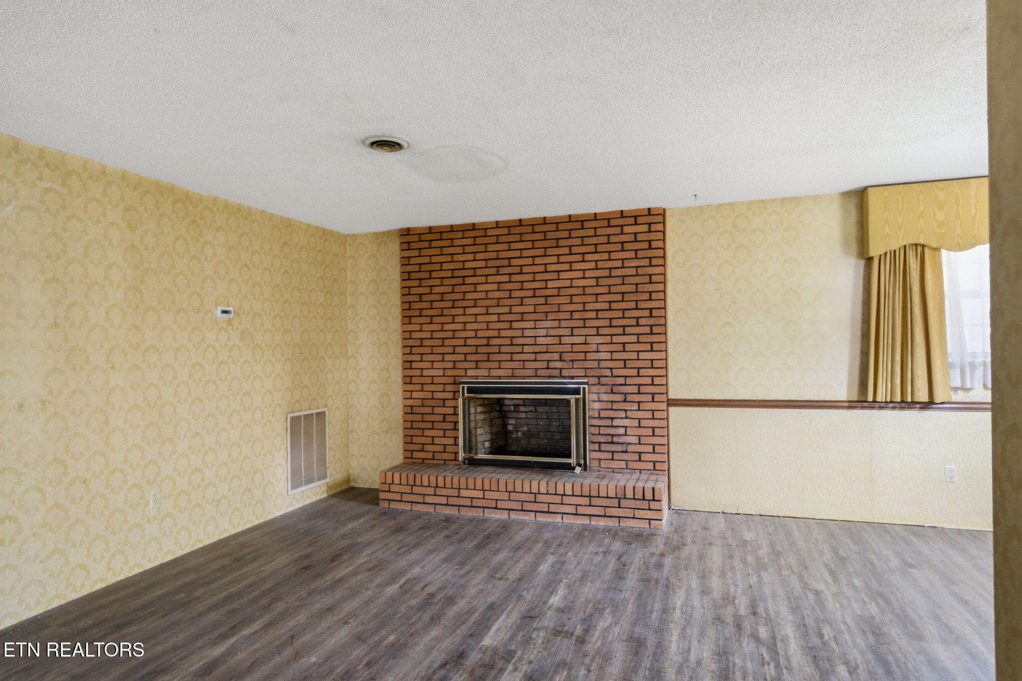 4-web-or-mls-4009-Hitching-Post-Rd-Pigeo - 4009 Hitching Post Rd, Pigeon Forge, TN 37863, Pigeon Forge