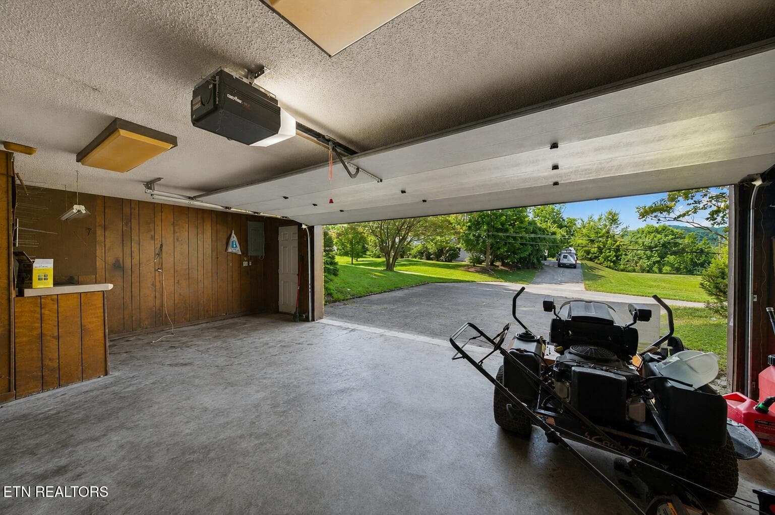 73475E42-4384-4373-A52D-21CEA465E204 - 4009 Hitching Post Rd, Pigeon Forge, TN 37863, Pigeon Forge