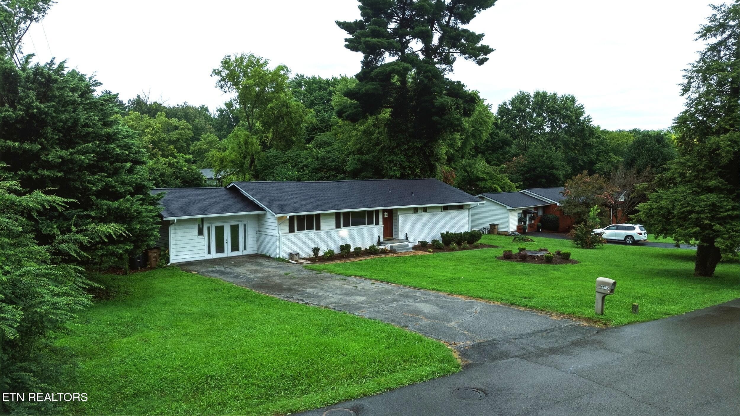 24_dji_20260723080020_0005_d_50be577d - 6919 Dorchester Drive, Knoxville, TN 37909, Knoxville