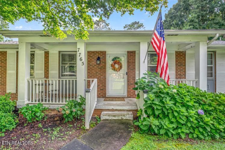 pic3 - 7765 Maida Vale Circle, Powell, TN 37849
