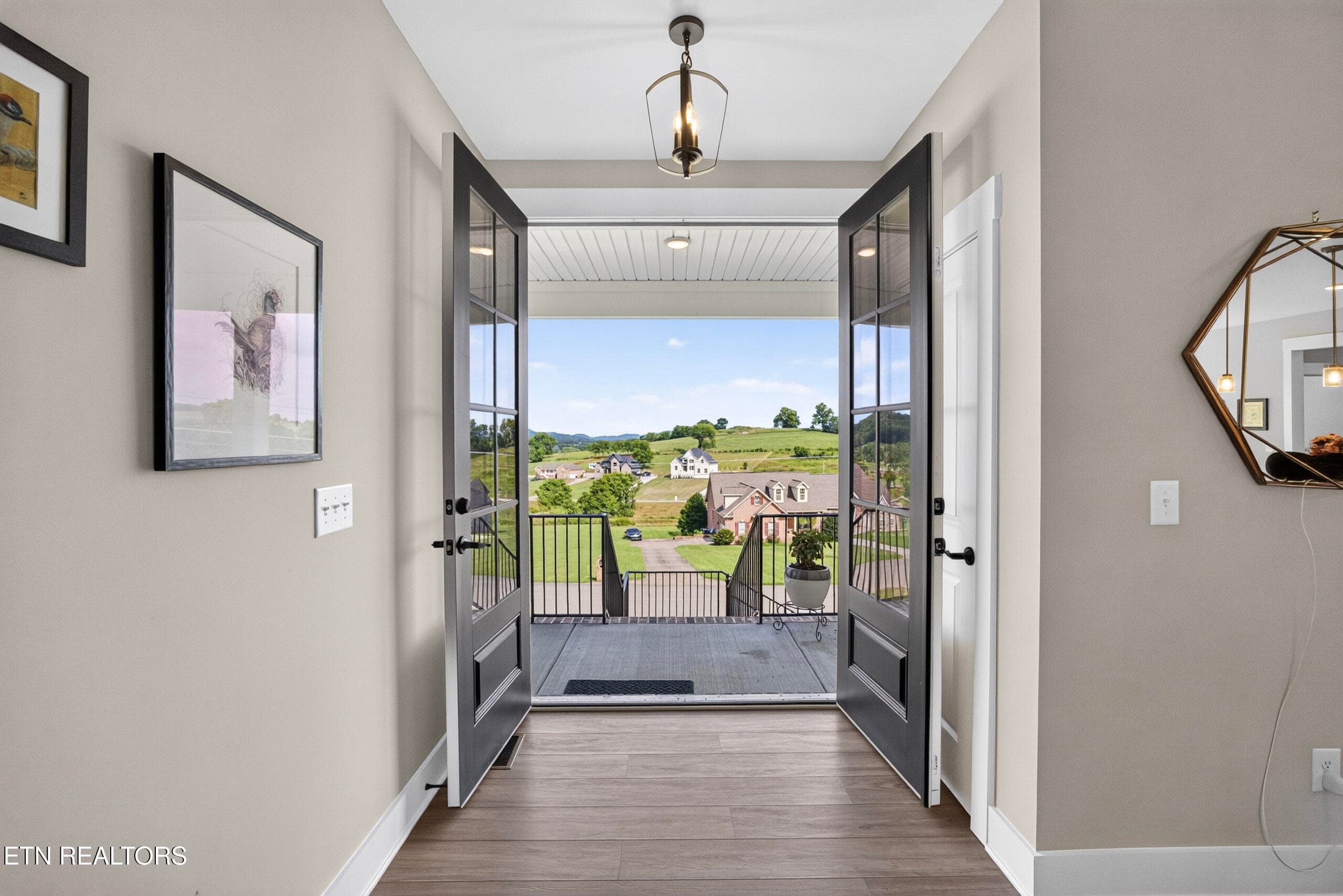 9-014_8N5A9211 - 545 Bridle Path Lane, Hartsville, TN 37074