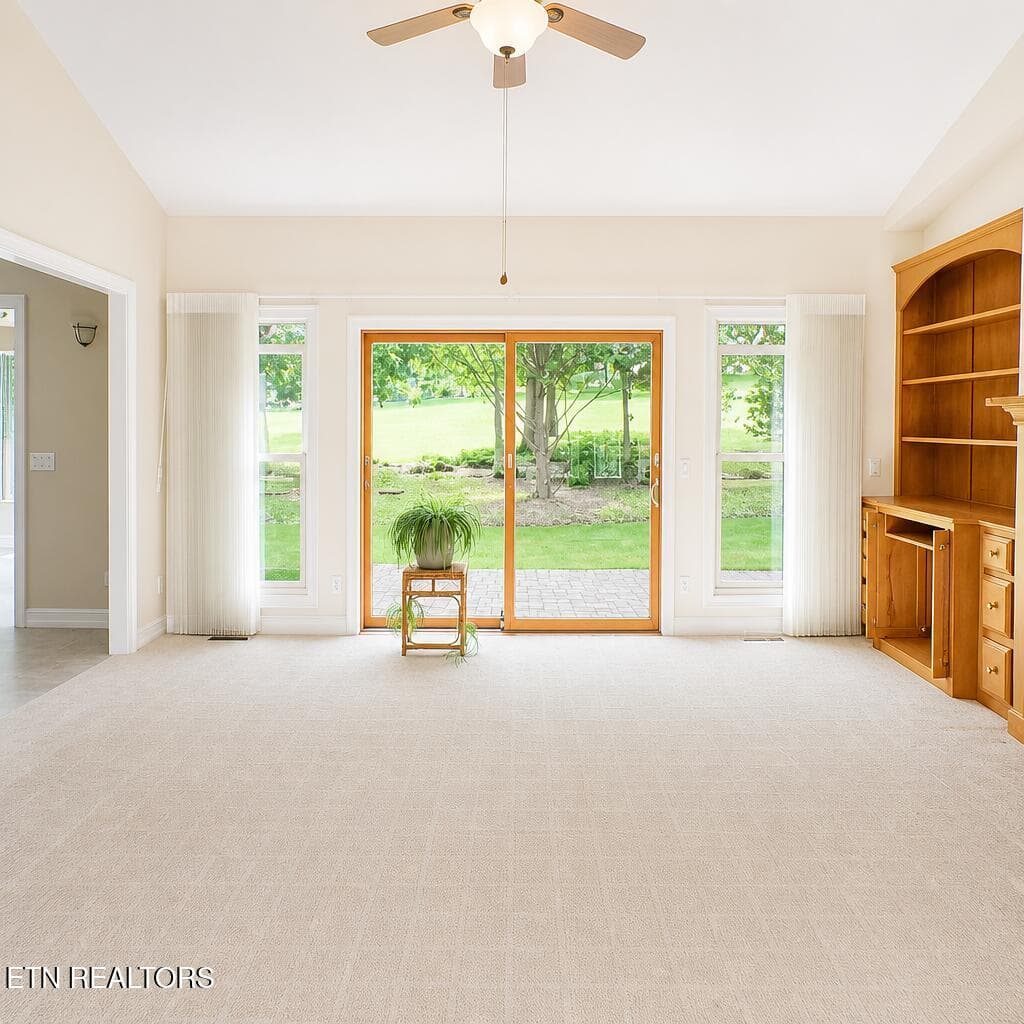 5 - 25 Oakcrest Circle, Crossville, TN 38558, Crossville