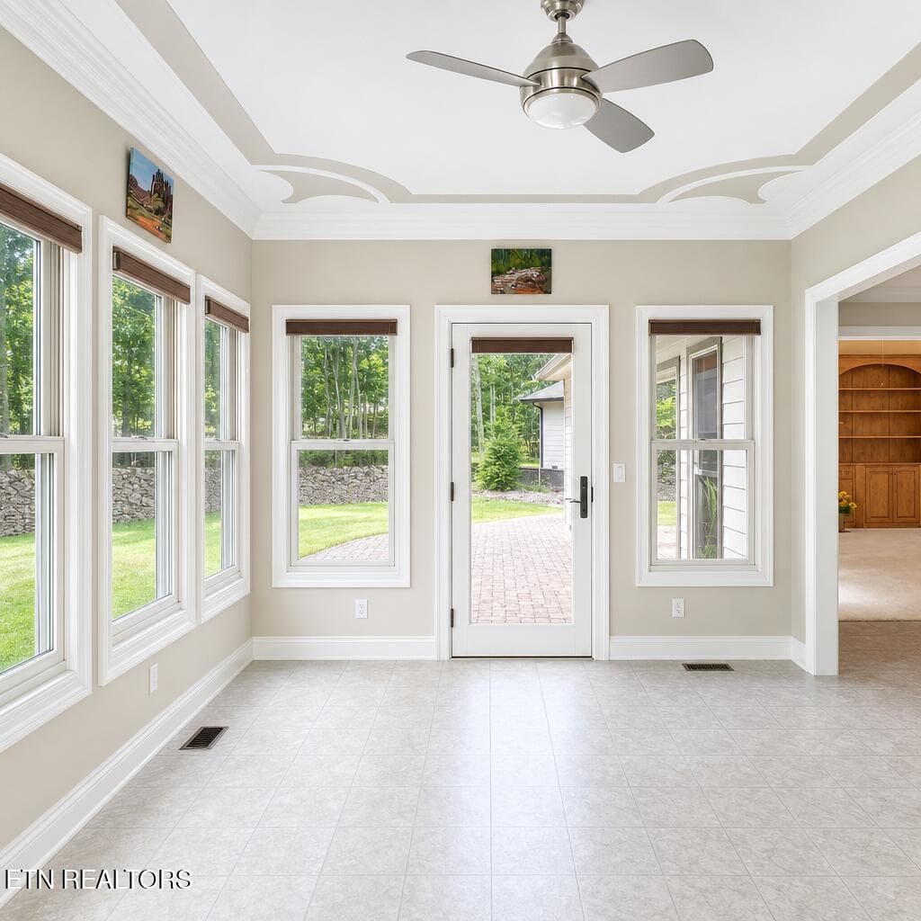 17 - 25 Oakcrest Circle, Crossville, TN 38558, Crossville