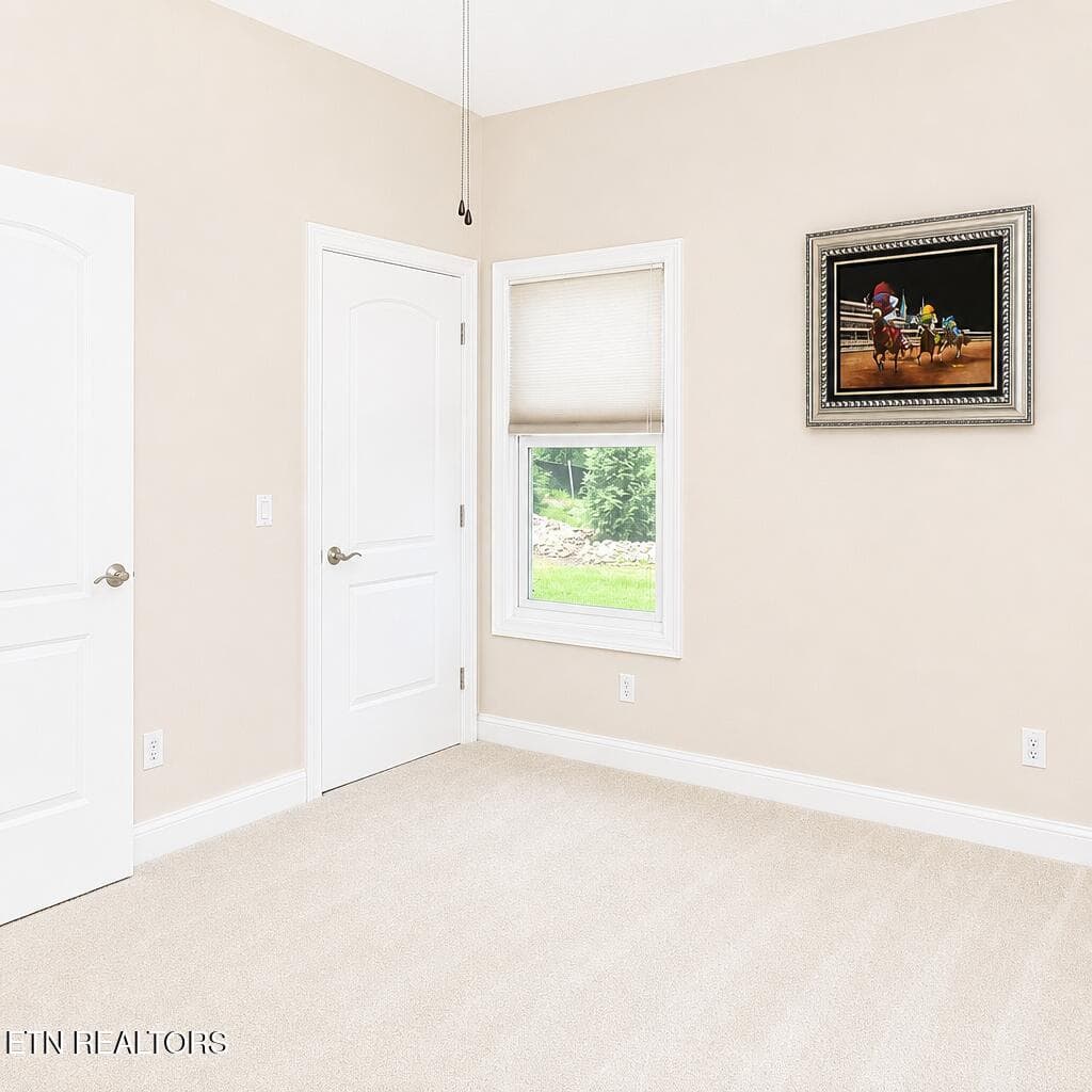 27 - 25 Oakcrest Circle, Crossville, TN 38558, Crossville