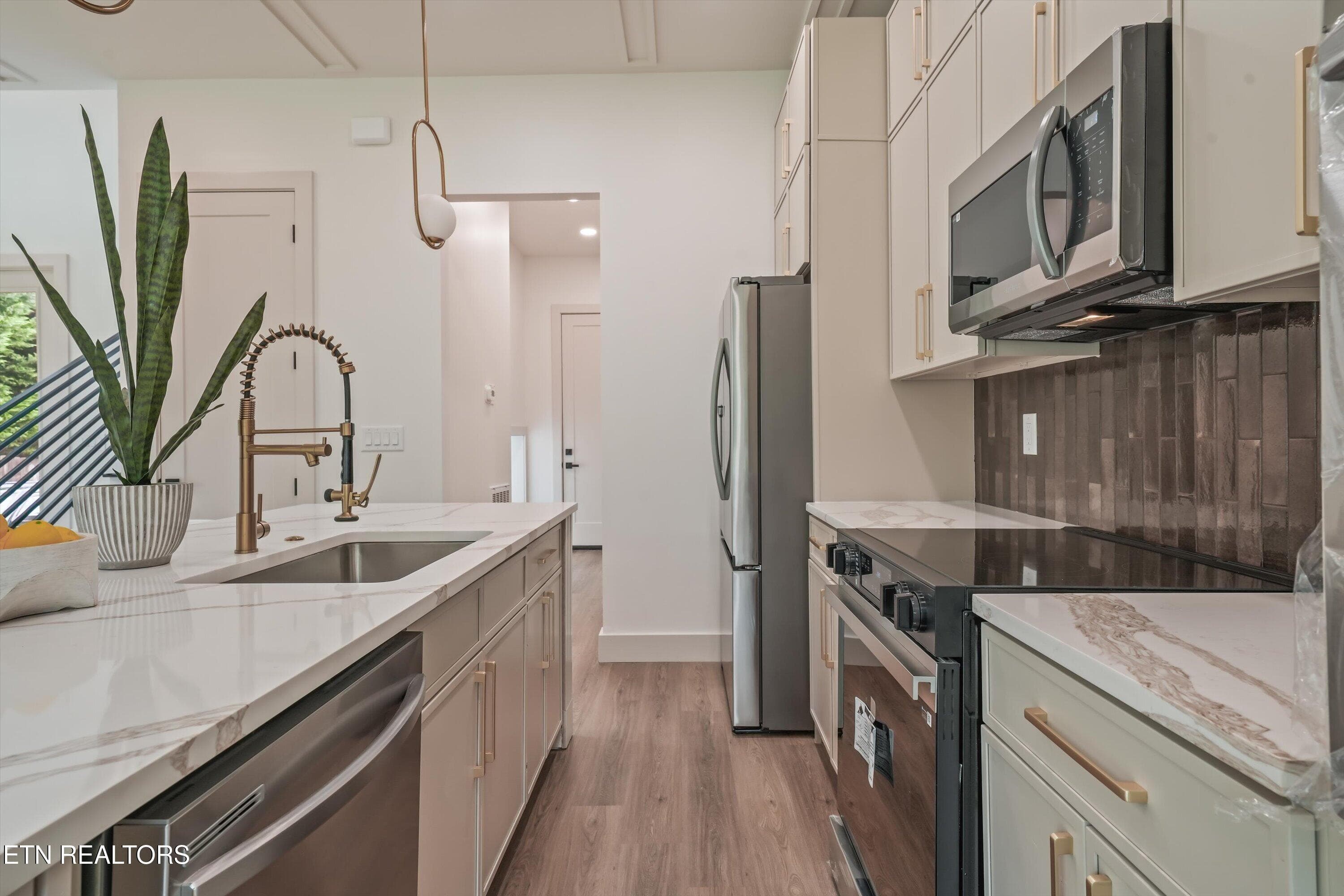 10-1904 Amherst Rd09 - 1904 Amherst Rd, Knoxville, TN 37921