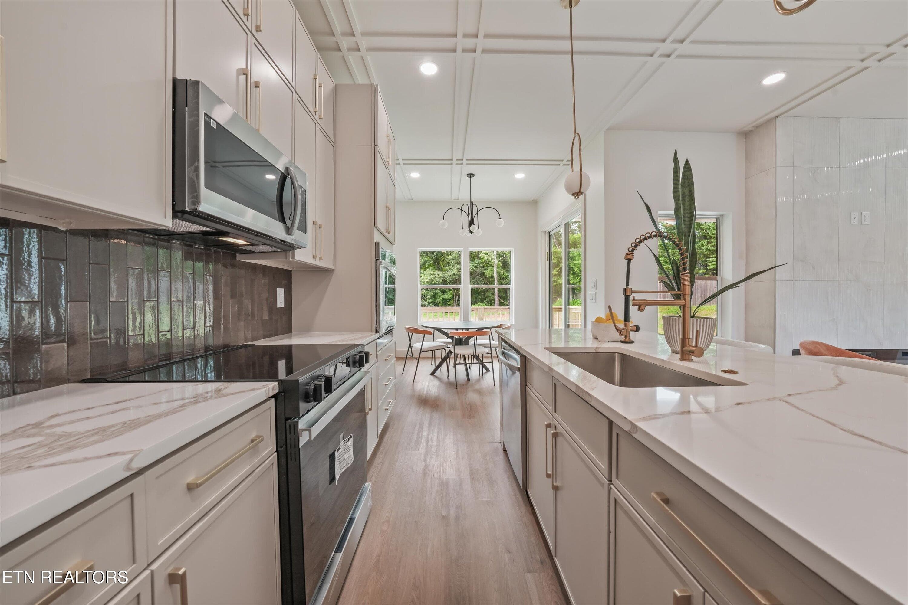11-1904 Amherst Rd10 - 1904 Amherst Rd, Knoxville, TN 37921