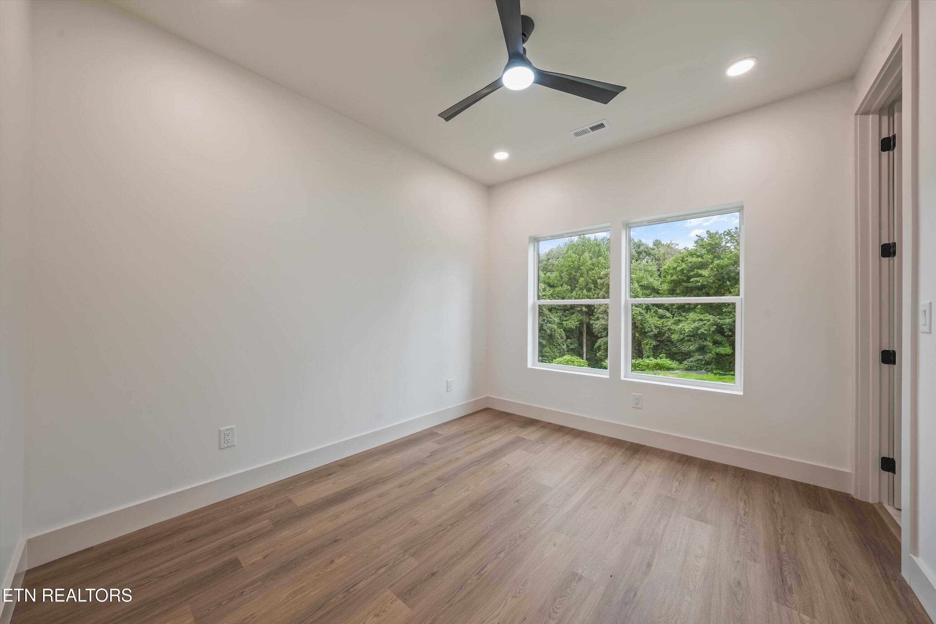 31-1904 Amherst Rd30 - 1904 Amherst Rd, Knoxville, TN 37921