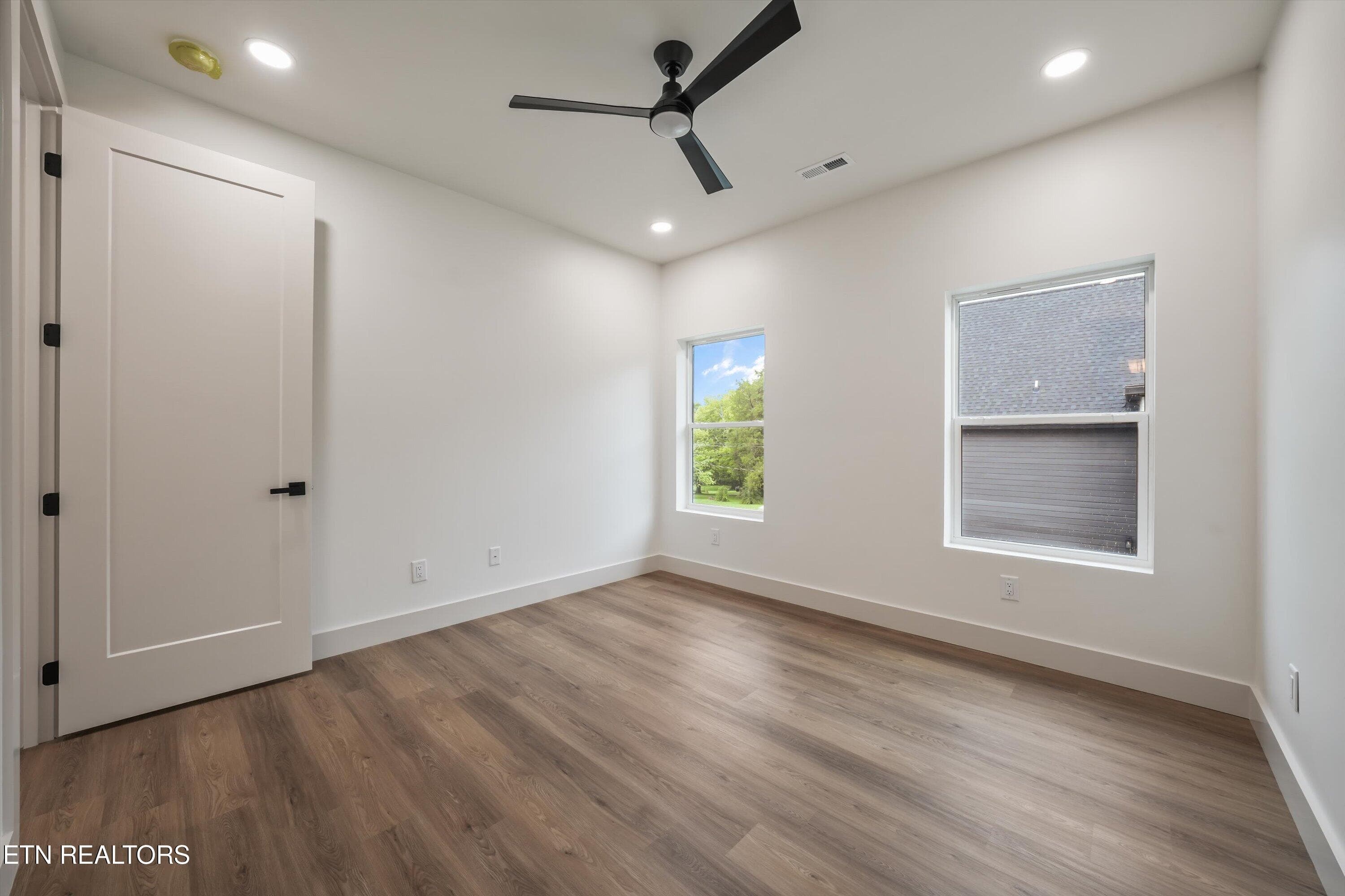 41-1904 Amherst Rd40 - 1904 Amherst Rd, Knoxville, TN 37921