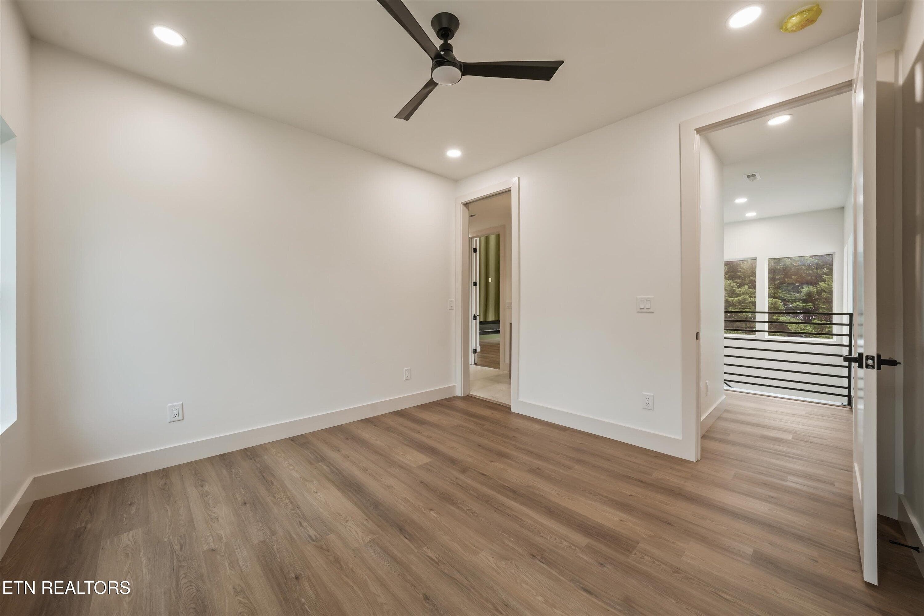 42-1904 Amherst Rd41 - 1904 Amherst Rd, Knoxville, TN 37921