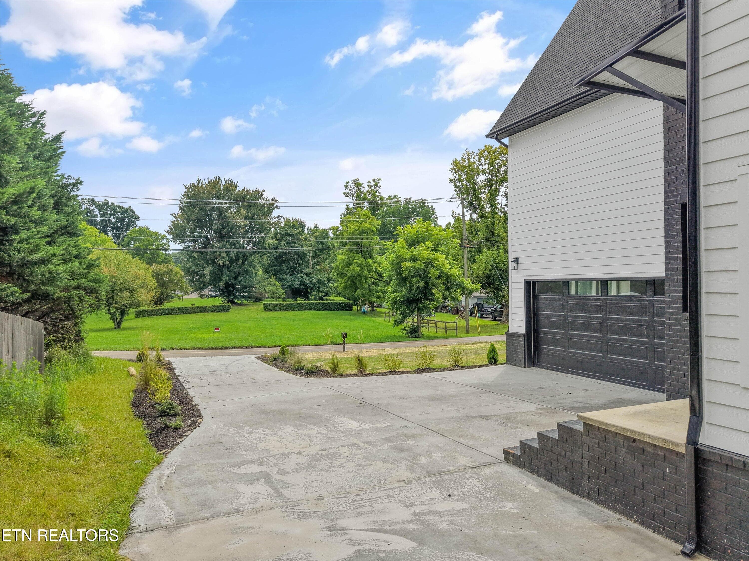 58-1904 Amherst Rd21 - 1904 Amherst Rd, Knoxville, TN 37921