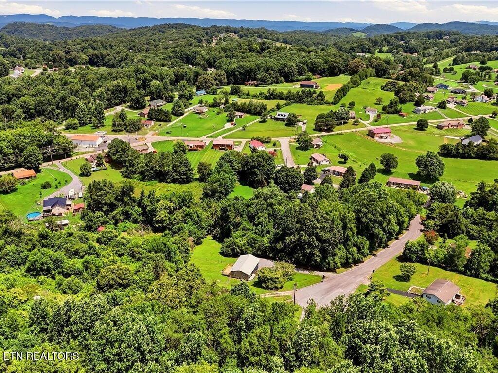 1241 Taylor Rd - 36 - 1241 Taylor Rd, Morristown, TN 37814
