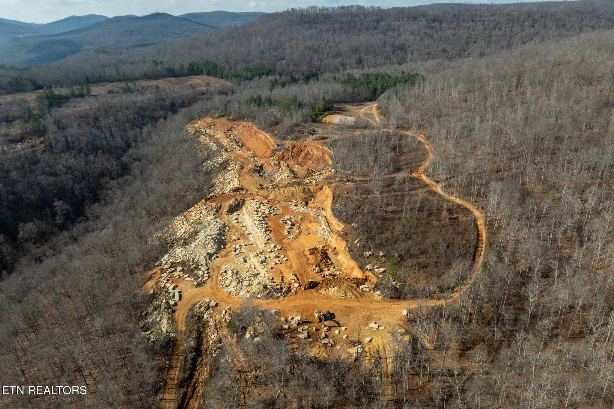 19-web-or-mls-puncheon-creek-ln - 00 Puncheon Creek Lane, Allred, TN 38542