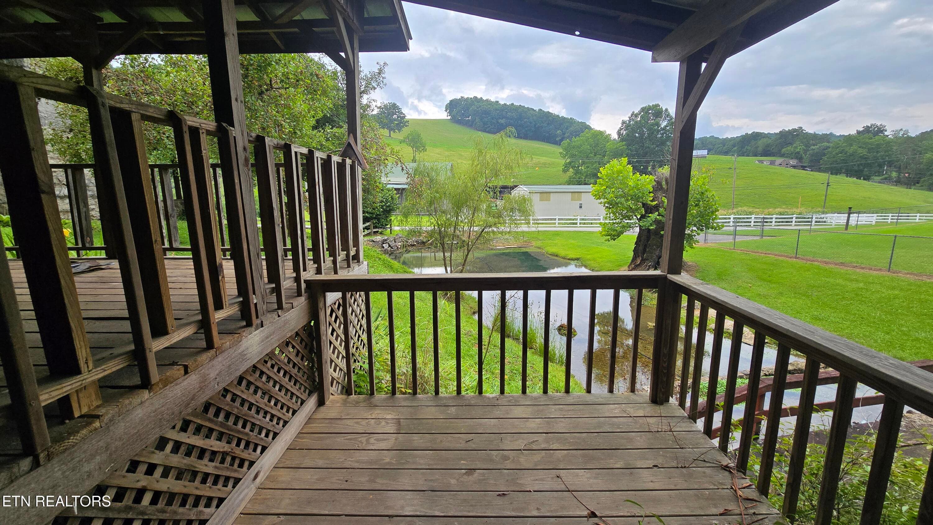 Spring Pavillion - 5494 Lone Mountain Rd, New Tazewell, TN 37825