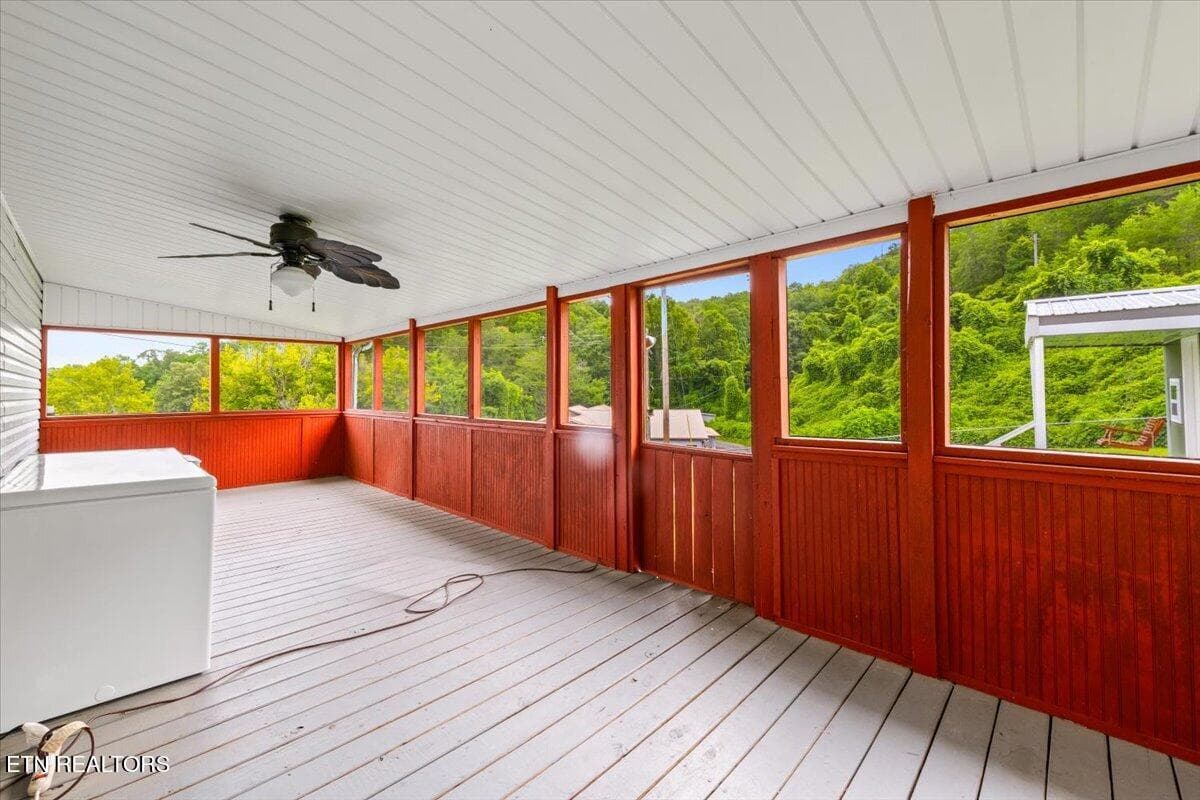 34-219 Patty Hill Rd - 219 Patty Hill Rd, Caryville, TN 37714, Caryville