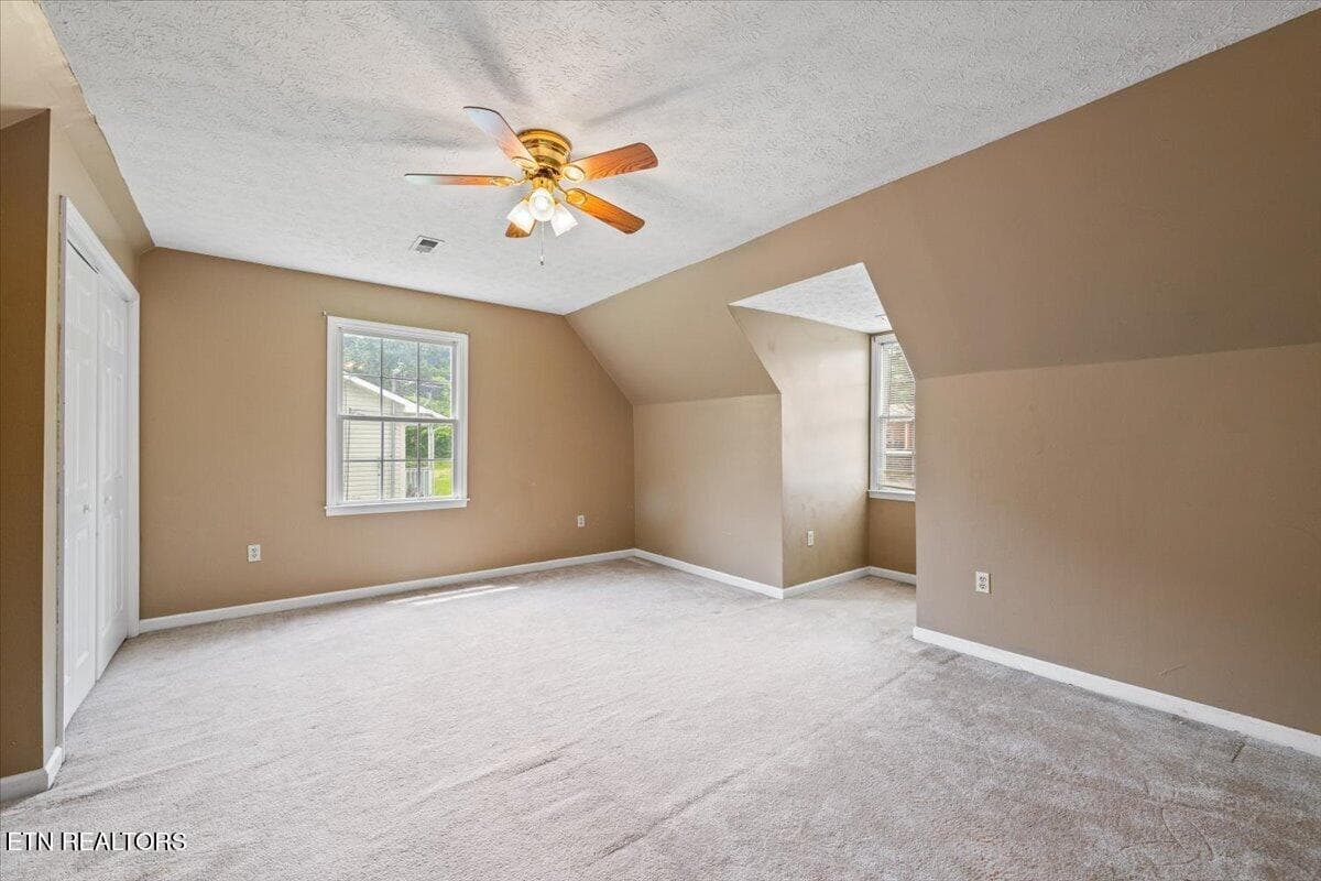 37-219 Patty Hill Rd - 219 Patty Hill Rd, Caryville, TN 37714, Caryville