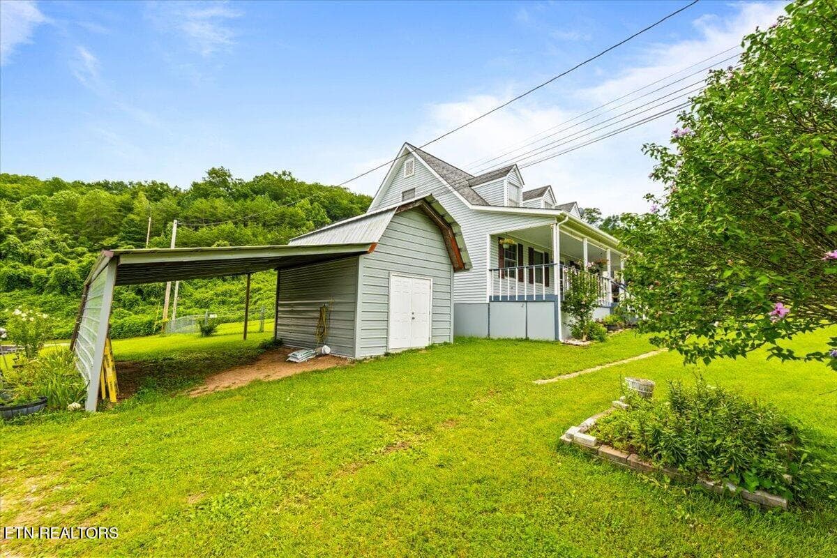 50-219 Patty Hill Rd - 219 Patty Hill Rd, Caryville, TN 37714, Caryville