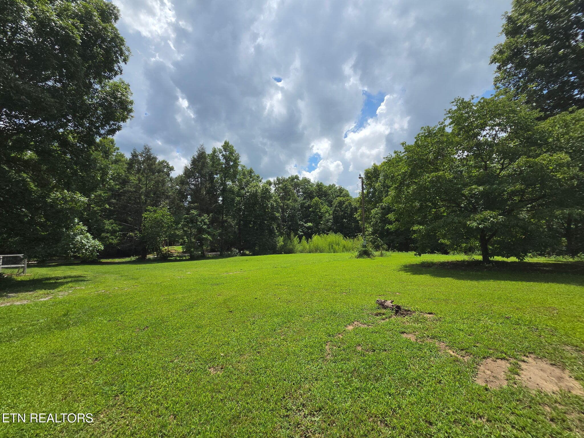 816 - 141 Central Ave, Robbins, TN 37852