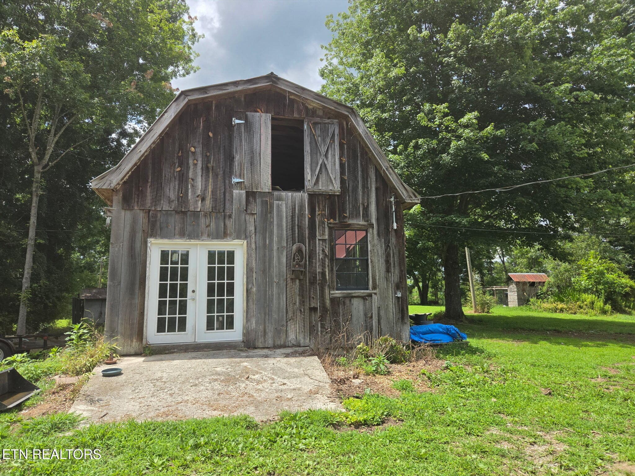809 - 141 Central Ave, Robbins, TN 37852