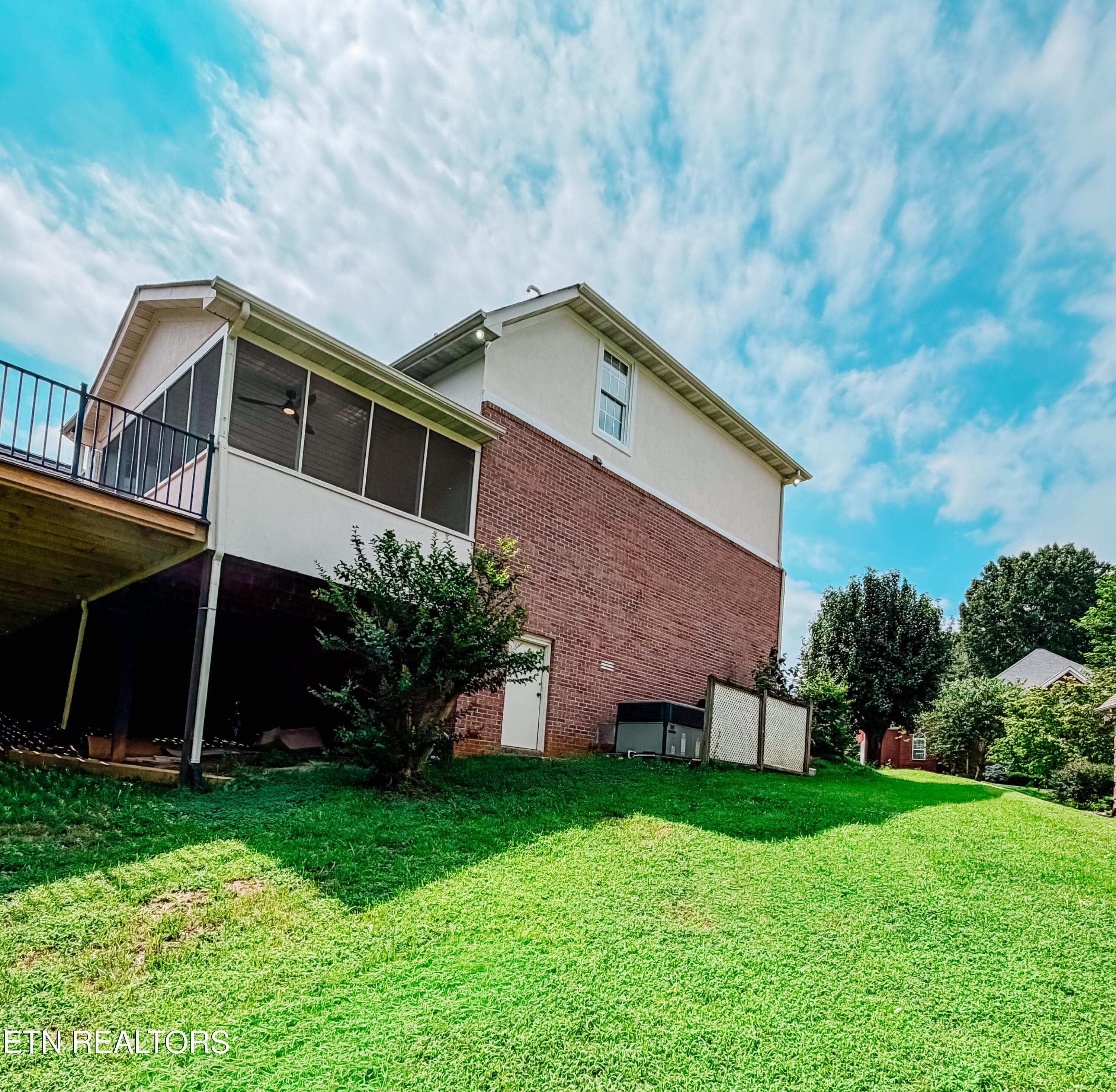 IMG_2847 - 5619 Fountain Gate Rd, Knoxville, TN 37918