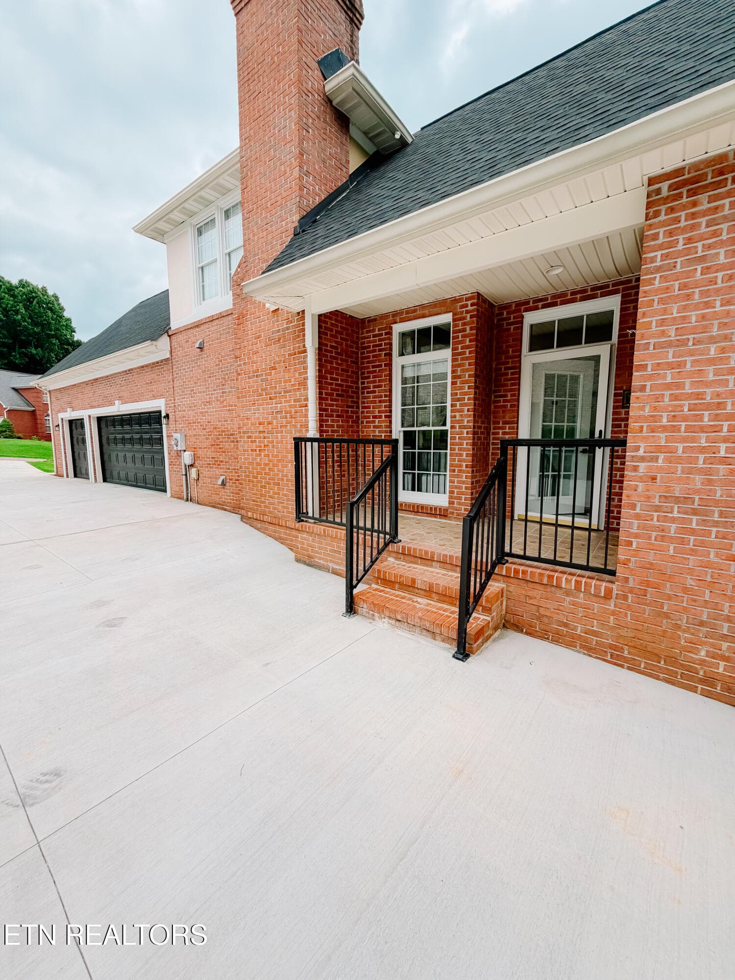 IMG_2730 - 5619 Fountain Gate Rd, Knoxville, TN 37918