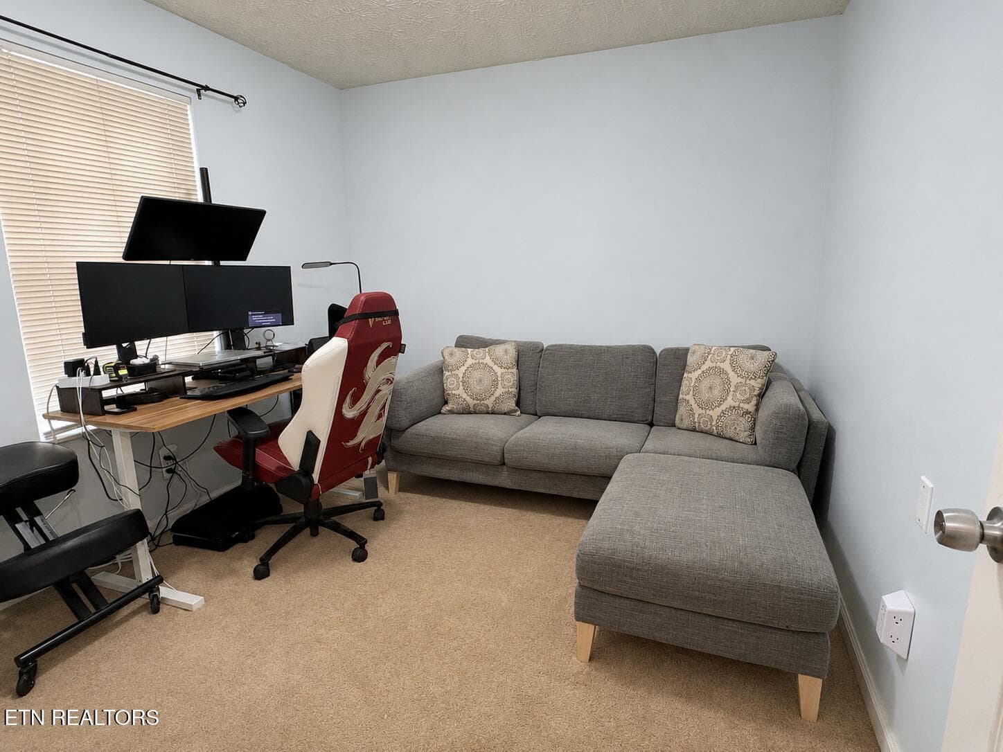Bedroom 3/Office - 2519 SE Seaton Ave, Knoxville, TN 37920, Knoxville