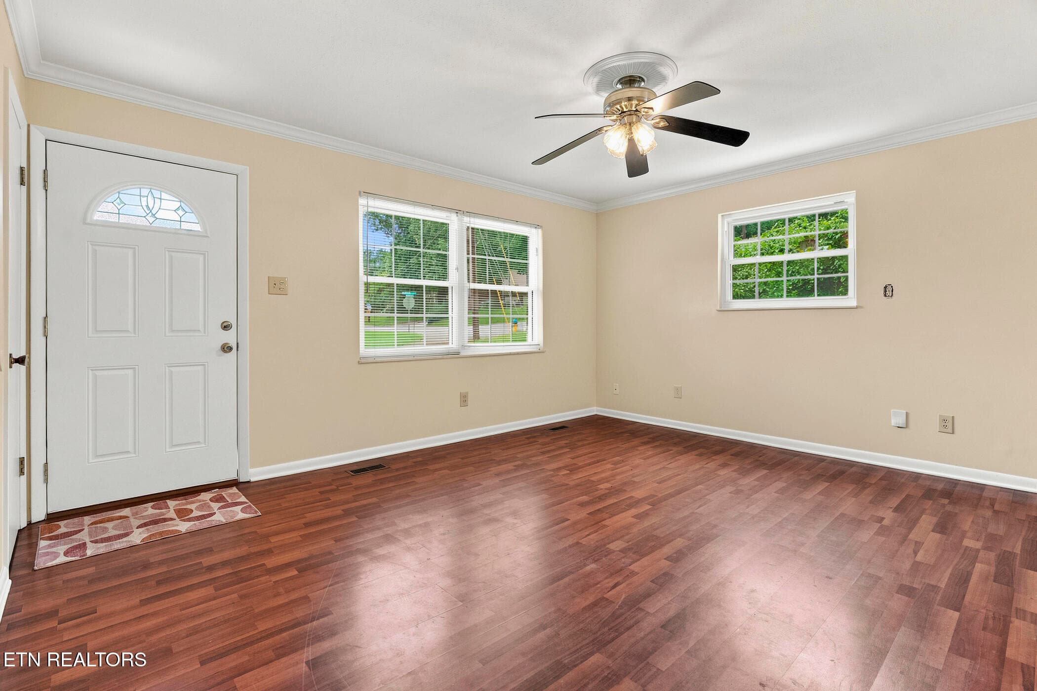 dsc01346 - 4400 Wells Rd, Knoxville, TN 37920