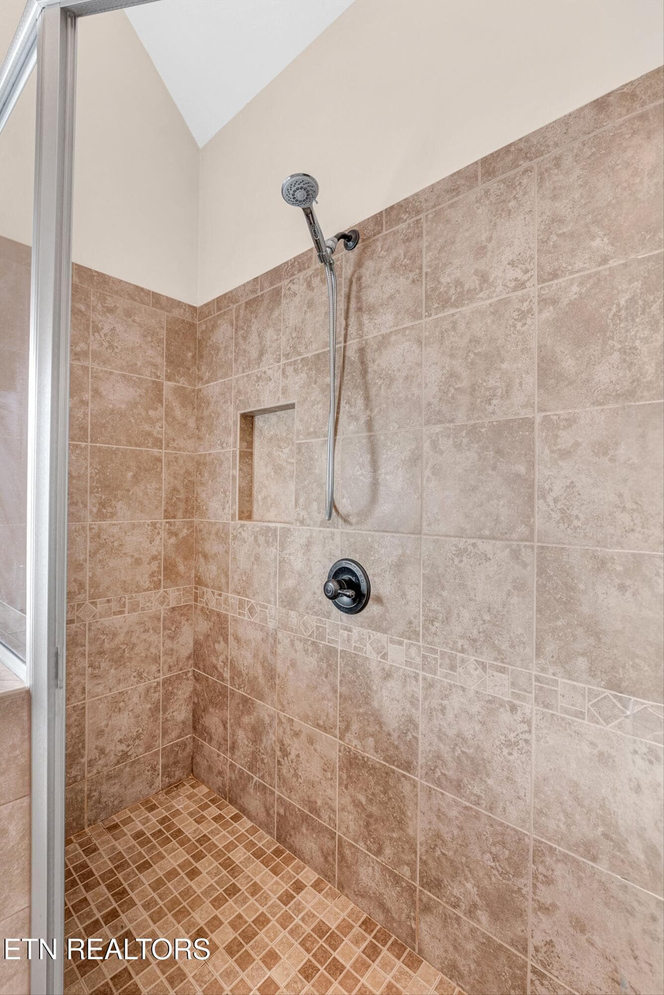 33-Master Bath A5 - Copy - 2636 Nicholas View Lane, Knoxville, TN 37931, Knoxville
