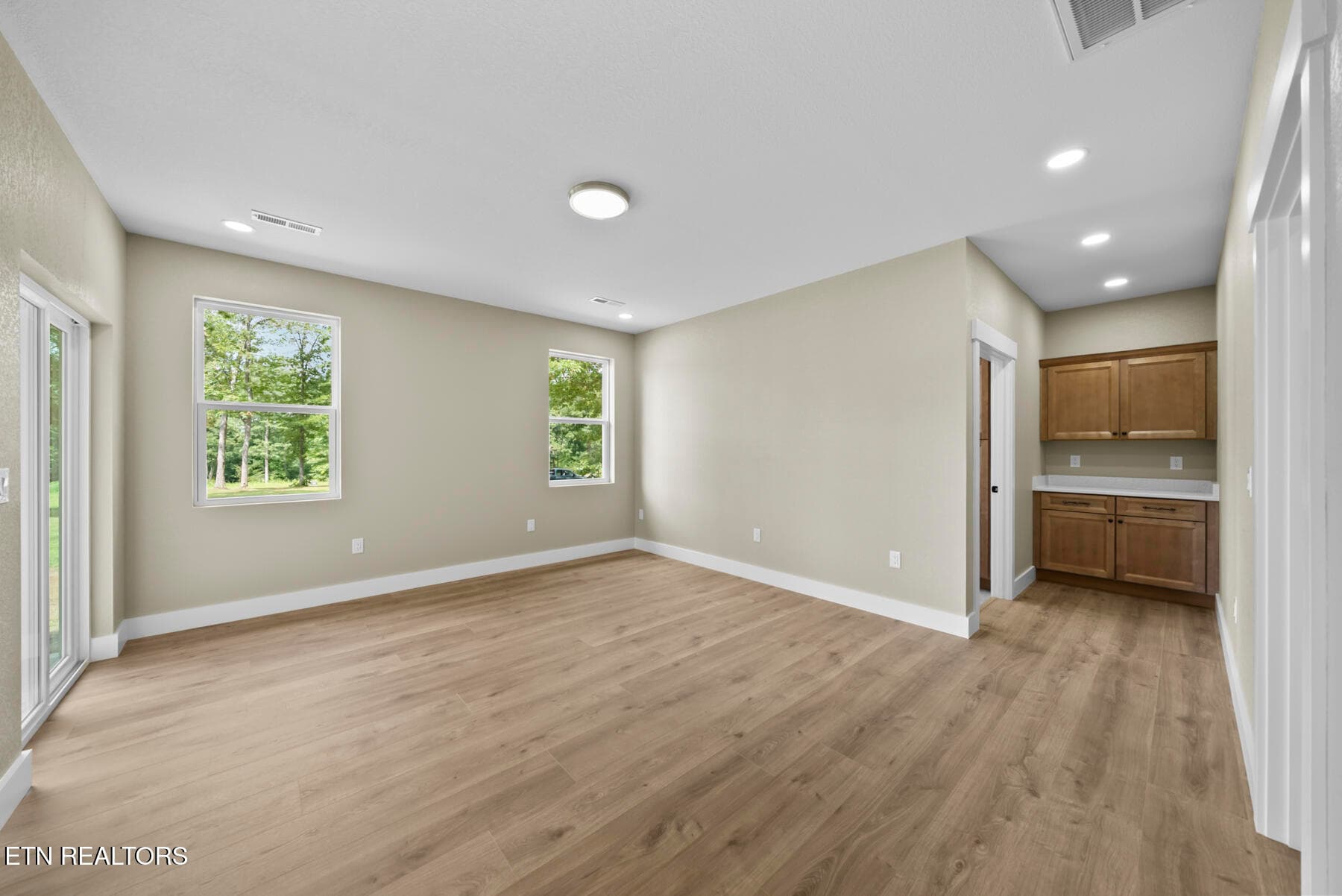 DSC07907 - 427 Bluff View Lp, Crossville, TN 38571