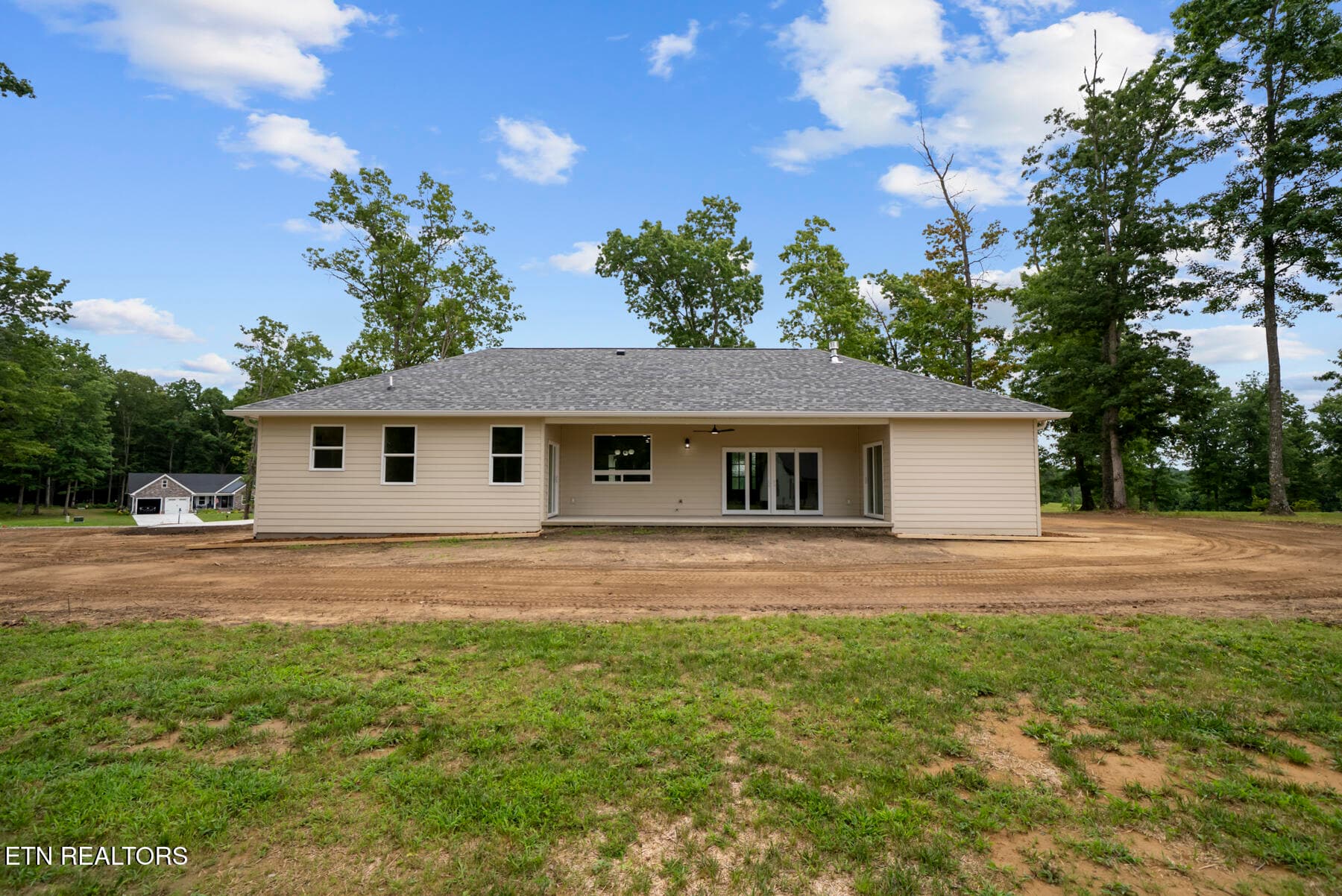 DSC08004 - 427 Bluff View Lp, Crossville, TN 38571